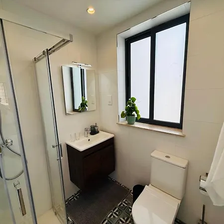 6 Kj Penthouse In The Village Centre