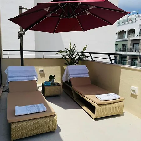 Lägenhet 6 Kj Penthouse In The Village Centre Mellieħa