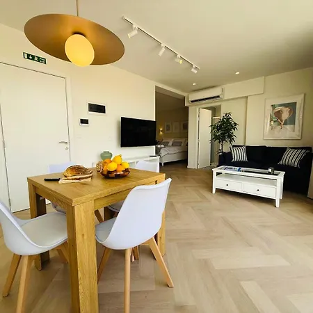 6 Kj Penthouse In The Village Centre Mellieħa