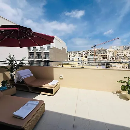 6 Kj Penthouse In The Village Centre Lägenhet